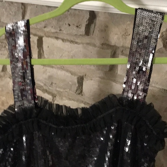 Gracia Black and Silver Sequin Mini Dress - Picture 4 of 4